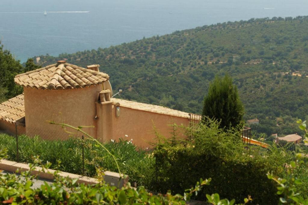 Villa Petale De Rose Кавалер-сюр-Мер Экстерьер фото