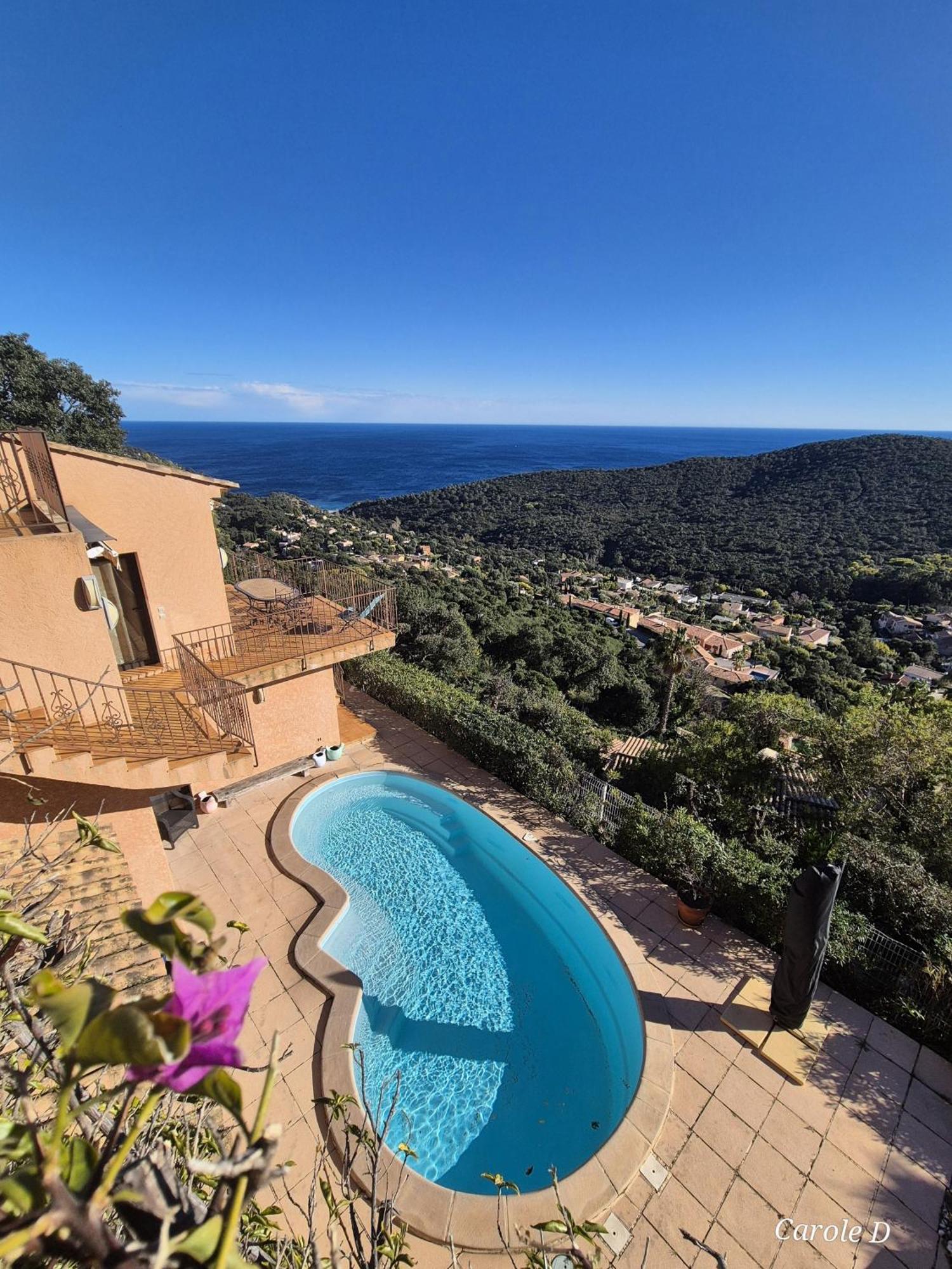 Villa Petale De Rose Кавалер-сюр-Мер Экстерьер фото